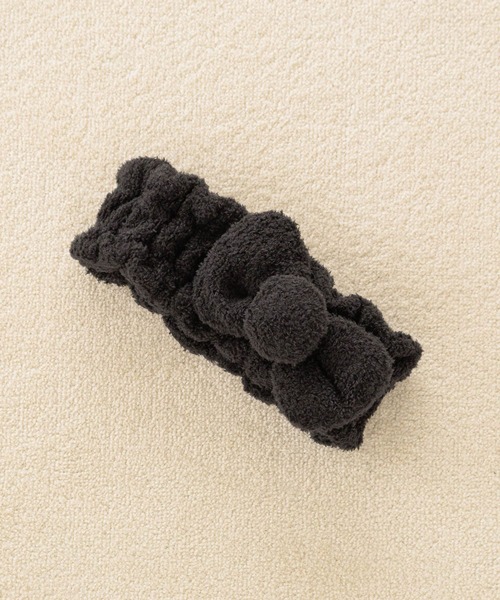 Me%（ミィパーセント）の「【HELLO KITTY】ルームヘアバンド 250464（ヘアバンド・レディース・ブラック/レッド・FREE）」の5枚目の写真