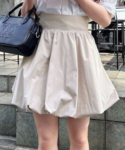 INGNI（イング）の「バルーンミニスカパン／A（スカート・レディース・オフホワイト/ベージュ/ブラック・FREE）」の3枚目の写真