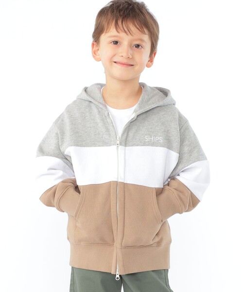 SHIPS(シップス)の「SHIPS KIDS:100~130cm / ロゴ フード ジップ パーカ(パーカー・キッズ・サックスブルー/ライトブルー/ライトグレー/ヘザーグレー/ネイビー/ベージュ・110/100/130/120)」の3枚目の写真