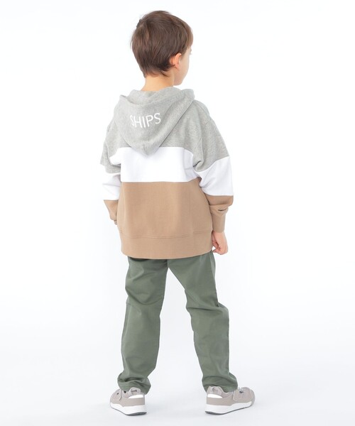 SHIPS(シップス)の「SHIPS KIDS:100~130cm / ロゴ フード ジップ パーカ(パーカー・キッズ・サックスブルー/ライトブルー/ライトグレー/ヘザーグレー/ネイビー/ベージュ・110/100/130/120)」の11枚目の写真
