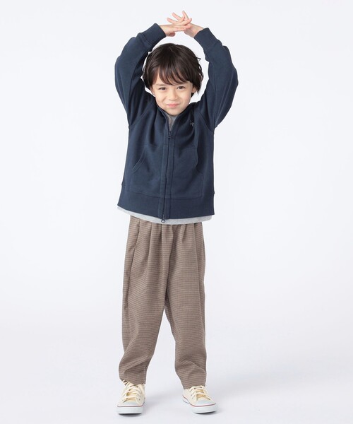 SHIPS(シップス)の「SHIPS KIDS:100~130cm / ロゴ フード ジップ パーカ(パーカー・キッズ・サックスブルー/ライトブルー/ライトグレー/ヘザーグレー/ネイビー/ベージュ・110/100/130/120)」の18枚目の写真