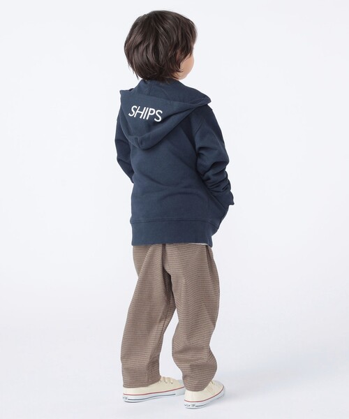 SHIPS(シップス)の「SHIPS KIDS:100~130cm / ロゴ フード ジップ パーカ(パーカー・キッズ・サックスブルー/ライトブルー/ライトグレー/ヘザーグレー/ネイビー/ベージュ・110/100/130/120)」の20枚目の写真