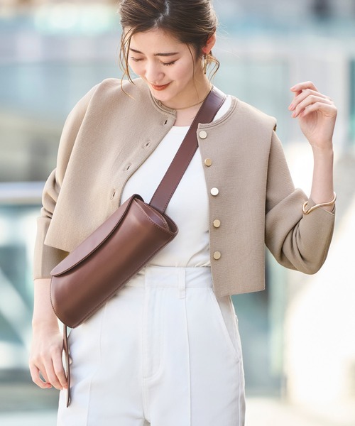 RUIRUE BOUTIQUE(ルイルエブティック)の「洗える ストレッチ | 選べるデザイン スポンディッシュ ボックス カーディガン ショート丈・メタル釦 | レディース 体型カバー 長袖 オフィスカジュアル 無地 ニット トップス(カーディガン/ボレロ・レディース・ネイビー/ベージュ/ブラック・M/L)」の10枚目の写真