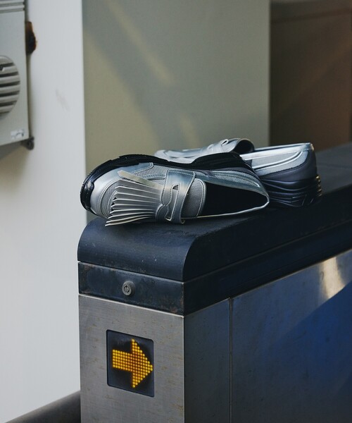 tk.TAKEO KIKUCHI（ティーケータケオキクチ）の「◆【2WAY】スニーカーソールローファー（その他シューズ・メンズ・ブラック/シルバー系/ブラック系・55/65/75）」の14枚目の写真