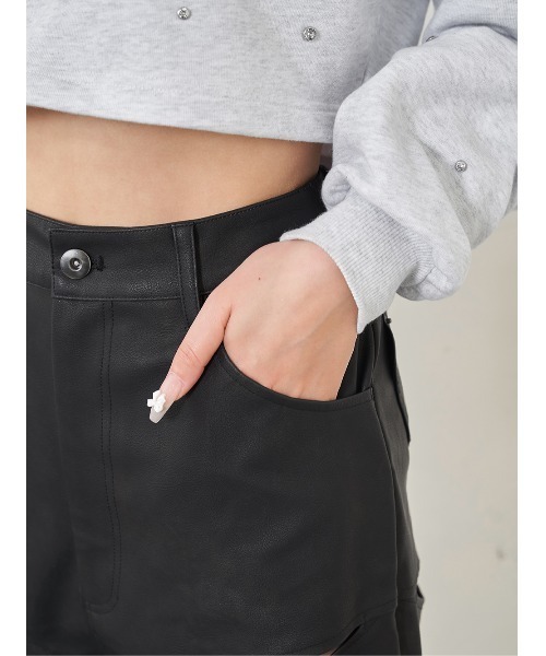 カットデザインレザーパンツ（その他パンツ）｜Darich（ダーリッチ）の