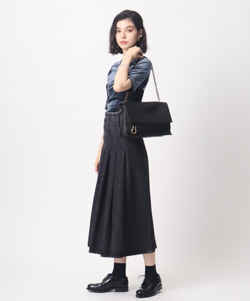 TOFF&LOADSTONE(トフアンドロードストーン)の「Buddy goat(バディ ゴート)(ショルダーバッグ・レディース・ブラック・00)」の22枚目の写真