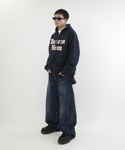 WHO'S WHO gallery（フーズフーギャラリー）の「【UNISEX/ユニセックス】Variousロゴジップパーカー（パーカー・レディース・ライトグレー/ネイビー/ブラック・MEDIUM/LARGE）」の13枚目の写真