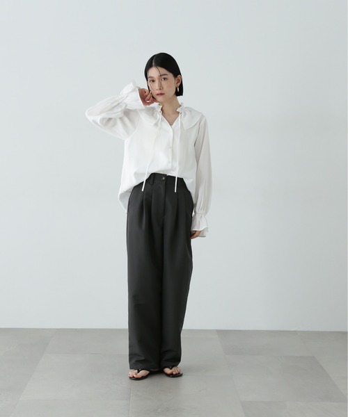 N.（N. Natural Beauty Basic）（エヌエヌナチュラルビューティーベーシック）の「ラッフルカラーリボンブラウス（シャツ/ブラウス・レディース・イエロー/オフホワイト/ブルー・MEDIUM）」の6枚目の写真