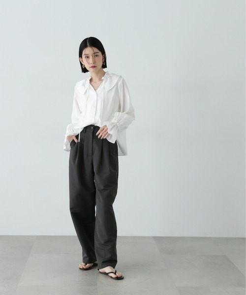 N.（N. Natural Beauty Basic）（エヌエヌナチュラルビューティーベーシック）の「ラッフルカラーリボンブラウス（シャツ/ブラウス・レディース・イエロー/オフホワイト/ブルー・MEDIUM）」の7枚目の写真