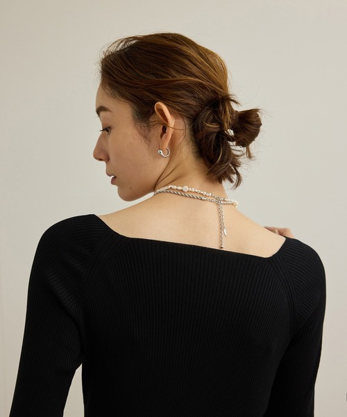 ROPE'（ロペ）の「【洗える】ワイドリブスクエアネックニット（ニット/セーター・レディース・ブラック/ホワイト・FREE）」の21枚目の写真