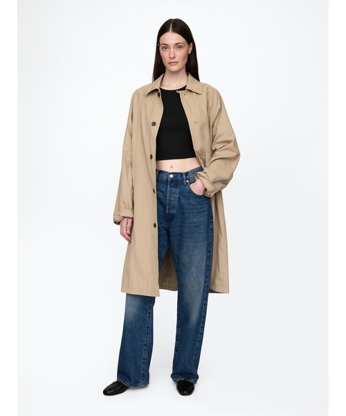 GAP(ギャップ)の「モダン クロップドTシャツ(Tシャツ/カットソー・レディース・オフホワイト/ブラック・XXS/XL/L/M/S/XS)」の4枚目の写真