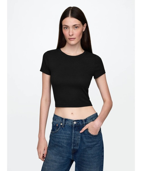 GAP(ギャップ)の「モダン クロップドTシャツ(Tシャツ/カットソー・レディース・オフホワイト/ブラック・XXS/XL/L/M/S/XS)」の1枚目の写真