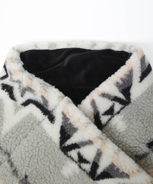 PENDLETON（ペンドルトン）の「【PE2】【PENDLETON/ペンドルトン】BOA MUFFLER ボア マフラー（マフラー・レディース・ベージュ/グレー・FREE）」の5枚目の写真