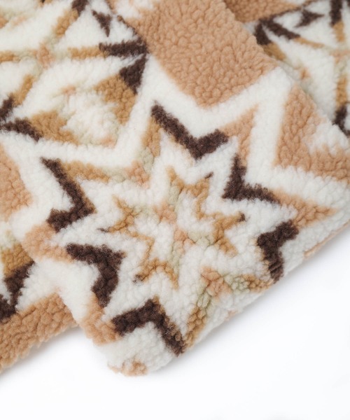 PENDLETON（ペンドルトン）の「【PE2】【PENDLETON/ペンドルトン】BOA MUFFLER ボア マフラー（マフラー・レディース・ベージュ/グレー・FREE）」の11枚目の写真