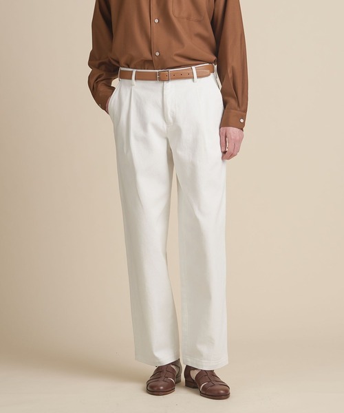 UNITED ARROWS（ユナイテッドアローズ）の「【マルチサイズ】1プリーツ カラー ワイドデニムパンツ（デニムパンツ・メンズ・ネイビー/ホワイト/モカ/オリーブ/ダークグレー/ブラック・マルチサイズ）」の2枚目の写真