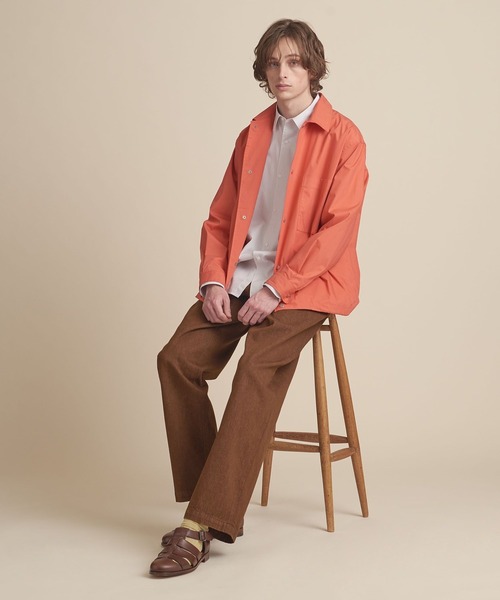 UNITED ARROWS（ユナイテッドアローズ）の「【マルチサイズ】1プリーツ カラー ワイドデニムパンツ（デニムパンツ・メンズ・ネイビー/ホワイト/モカ/オリーブ/ダークグレー/ブラック・マルチサイズ）」の5枚目の写真