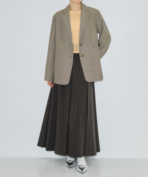 PUBLIC TOKYO（パブリックトウキョウ）の「バックタックスムージージャケット（テーラードジャケット・レディース・ダークグレー/ブラウン/ライトグレー・1/2）」の12枚目の写真