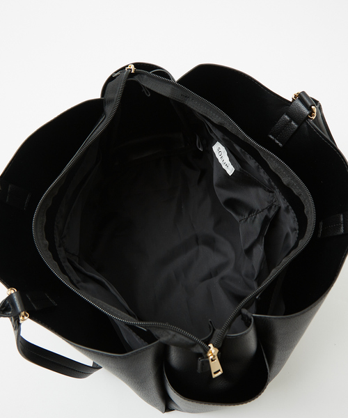 soeur(スール)の「SOUER/ダブルハンドルA4トート/A4/通勤(トートバッグ・レディース・ベージュ/ブラック・フリー)」の9枚目の写真