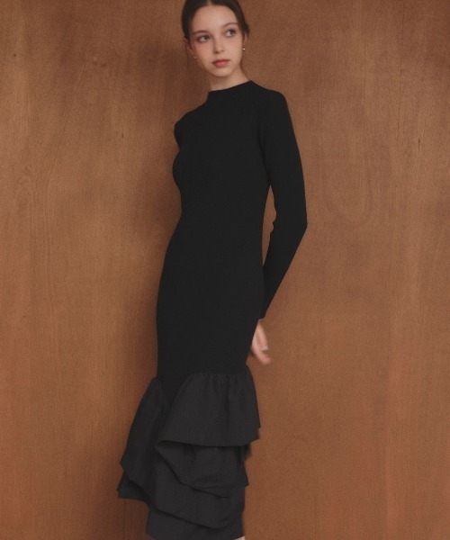 LANTINAM（ランティナム）の「Taffeta Docking Knit Dress-ニットタフタドッキングワンピース（ワンピース・レディース・ブラック/ラベンダー・FREE）」の9枚目の写真