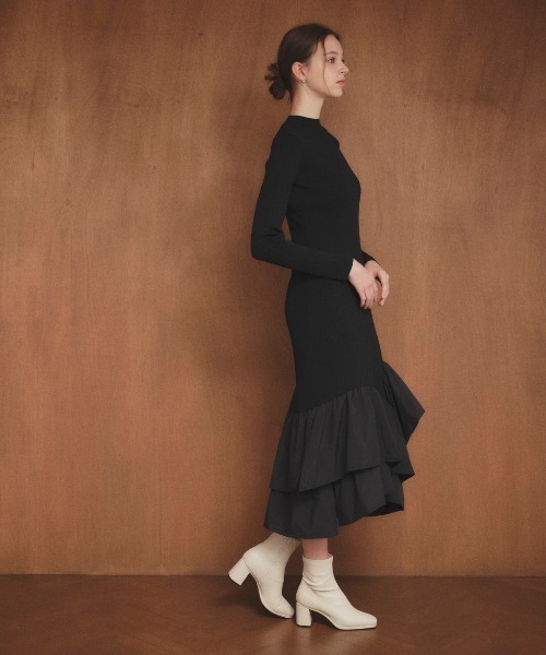 LANTINAM（ランティナム）の「Taffeta Docking Knit Dress-ニットタフタドッキングワンピース（ワンピース・レディース・ブラック/ラベンダー・FREE）」の11枚目の写真