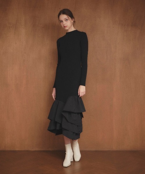 LANTINAM（ランティナム）の「Taffeta Docking Knit Dress-ニットタフタドッキングワンピース（ワンピース・レディース・ブラック/ラベンダー・FREE）」の7枚目の写真