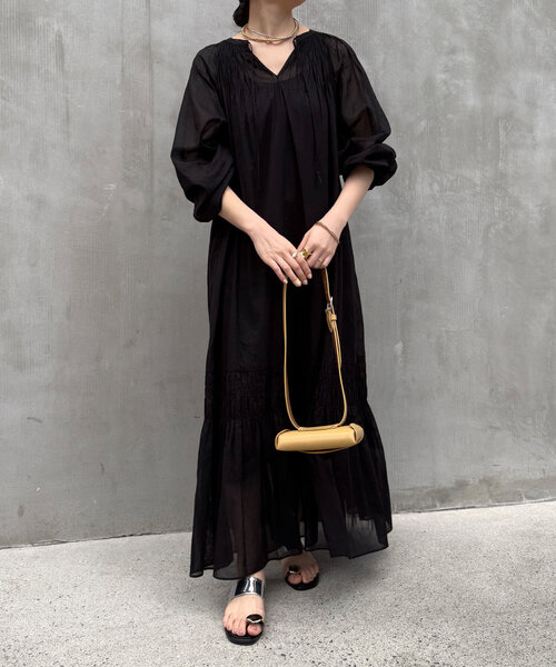 DouDou(ドゥドゥ)の「スモッキングワンピース(ワンピース・レディース・ブラック/グリーン・FREE)」の5枚目の写真