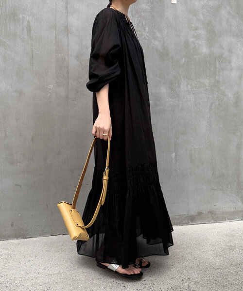 DouDou(ドゥドゥ)の「スモッキングワンピース(ワンピース・レディース・ブラック/グリーン・FREE)」の6枚目の写真