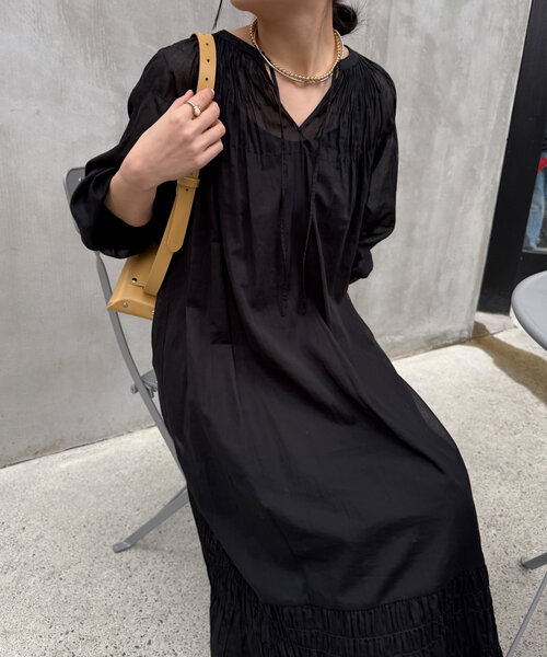 DouDou(ドゥドゥ)の「スモッキングワンピース(ワンピース・レディース・ブラック/グリーン・FREE)」の9枚目の写真