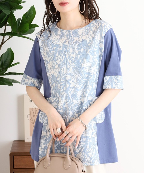 BRODIAEA(ブローディア)の「BRODIAEA 綿ローン ボタニカル柄切り替え半袖チュニック日本製(チュニック・レディース・イエロー/ネイビー/グレイッシュブルー・40)」の8枚目の写真