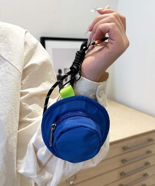 ポーチ Pochi Pouch/カラビナ付き ハット型 ミニ ジップ ポーチ（ポーチ