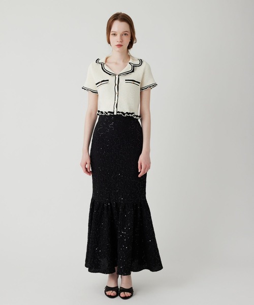 ME COUTURE（ミークチュール）の「スパンコールフルールスカート（スカート・レディース・ブラック/アイボリー・1/0）」の2枚目の写真