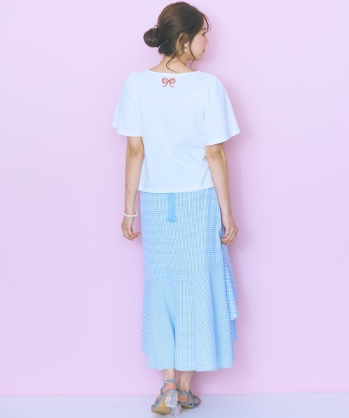 marun（マルン）の「＜大きいサイズ＞袖フレアバックリボン刺しゅうTシャツ marun（Tシャツ/カットソー・レディース・ホワイト/ネイビー/ブラック/モカ・L/5L/4L/3L/LL）」の19枚目の写真