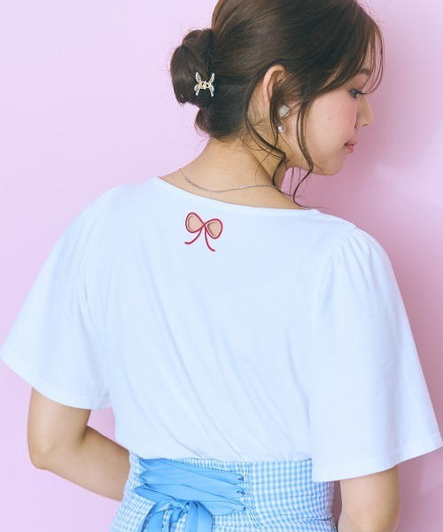 marun（マルン）の「＜大きいサイズ＞袖フレアバックリボン刺しゅうTシャツ marun（Tシャツ/カットソー・レディース・ホワイト/ネイビー/ブラック/モカ・L/5L/4L/3L/LL）」の10枚目の写真
