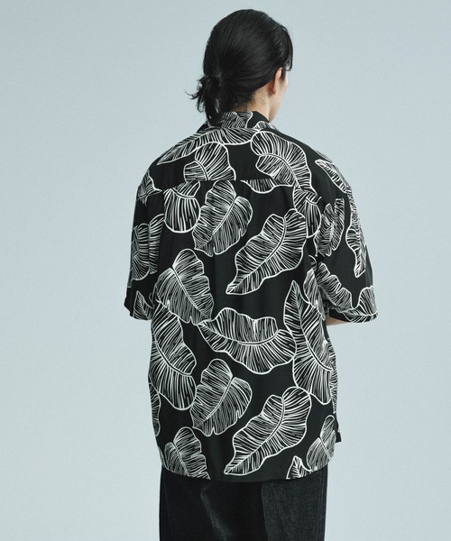 ADAM ET ROPE'(アダムエロペ)の「《BLACK&WHITE》ボックスシルエット アロハ シャツ(シャツ/ブラウス・メンズ・ブラック系その他/ブラック系その他2・M/L)」の15枚目の写真