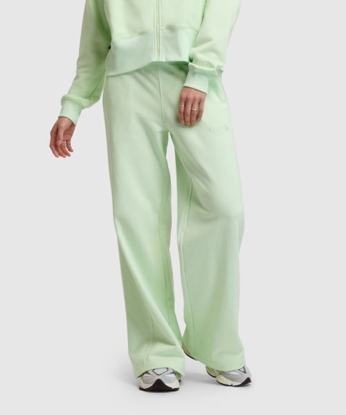 Kinetics（キネティクス）の「New Balance Klutch Women's Fleece Pant（ニューバランス クラッチ フリース パンツ）（スウェットパンツ・レディース・ベージュ系/グリーン系/ブラック・SMALL/MEDIUM/LARGE）」の3枚目の写真