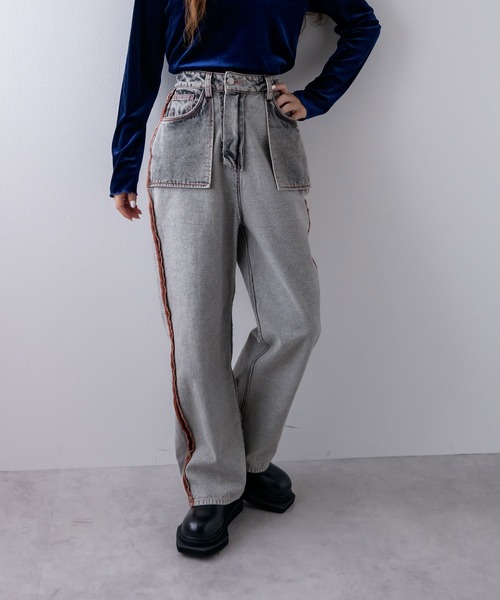 bohmal(ボマール)の「リバースミディアムデニムパンツ(デニムパンツ・レディース・ブルー/グレー・MEDIUM/SMALL/LARGE)」の2枚目の写真