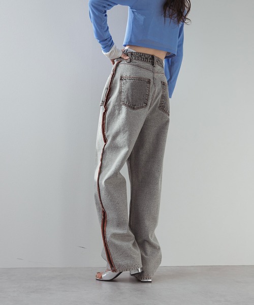 bohmal(ボマール)の「リバースミディアムデニムパンツ(デニムパンツ・レディース・ブルー/グレー・MEDIUM/SMALL/LARGE)」の17枚目の写真
