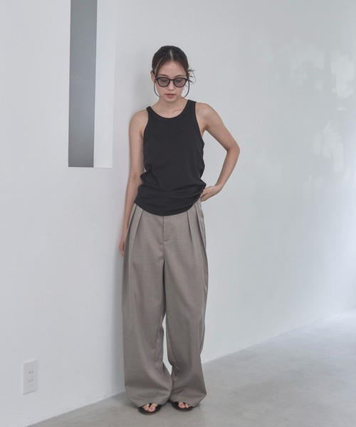 feepur(フェピュール)の「シンプルリブタンク(タンクトップ・レディース・オフホワイト/グレー/クリーム/ブラック/ブラウン・MEDIUM)」の20枚目の写真