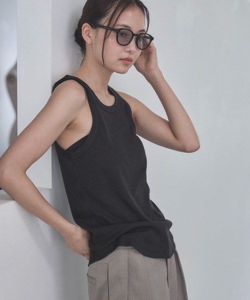 feepur(フェピュール)の「シンプルリブタンク(タンクトップ・レディース・オフホワイト/グレー/クリーム/ブラック/ブラウン・MEDIUM)」の21枚目の写真