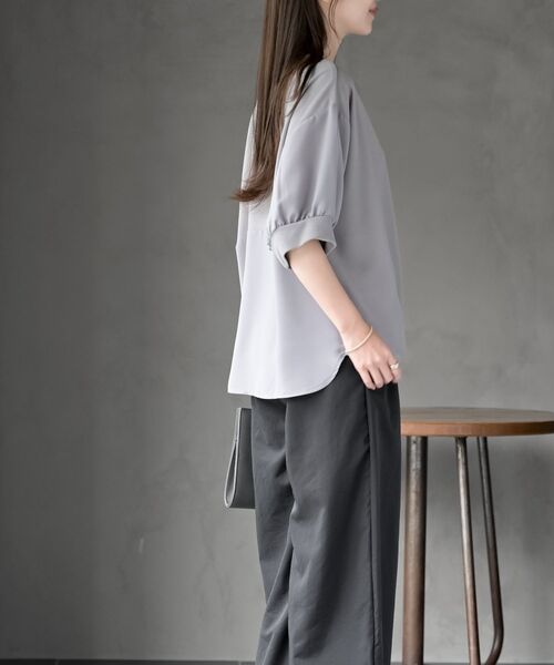 rps（アールピーエス）の「ネックレス付き異素材切替裾タックプルオーバー（その他トップス・レディース・ブルー/ブラック/グレー/チャコールグレー・フリー）」の15枚目の写真