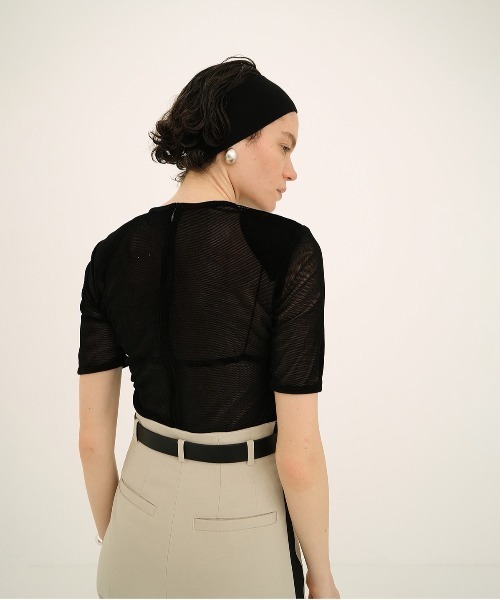 クラネ　SHEER VELOUR POWER SHOULDER TOPS SHEER VELOUR POWER SHOULDER TOPS｜TOPS(トップス)｜CLANE