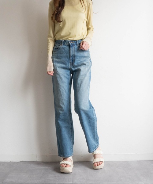 Fabby fabby（ファビィーファビィー）の「サテンシャーリング2ベルト厚底サンダル（サンダル・レディース・ブラック/オフホワイト・MEDIUM/LARGE/SMALL）」の20枚目の写真