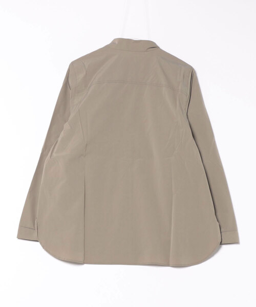 BELLUNA PLUS(ベルーナ)の「<S/F>花粉対策!スタンドカラーシャツ(シャツ/ブラウス・レディース・ベージュ/カーキ・MEDIUM/LARGE/X-LARGE)」の3枚目の写真