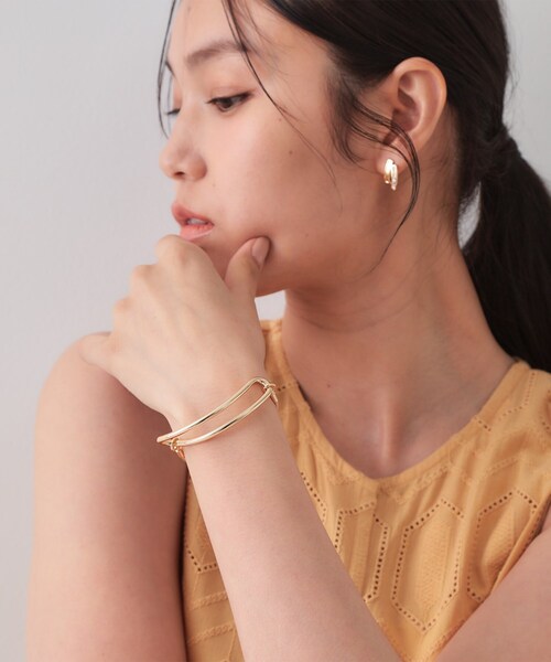 OPAQUE.CLIP(オペークドットクリップ)の「オーバルスネークチェーンブレスレット(ブレスレット・レディース・ゴールド/シルバー・00)」の7枚目の写真