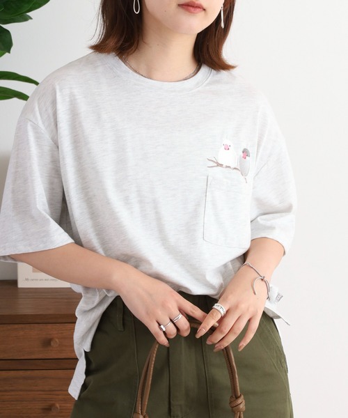 Quelle Chance(ケルシャンス)の「刺繍Tシャツ 半袖(Tシャツ/カットソー・レディース・オフホワイト/アイボリー系/ダークグリーン/イエロー系2/チャコールグレー/ホワイト系/アイボリー系2/アイボリー系3/オートミール/イエロー/ミント/イエロー系/イエロー系1/ネイビー/グリーン/アイボリー系1/ダークグリーン系/イエロー系3・M)」の9枚目の写真