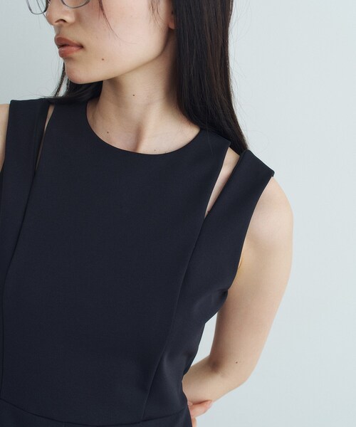 CODE A（コードエー）の「slit jersey dress（ワンピース・レディース・ブラック/オフホワイト/グレー・36/38）」の6枚目の写真
