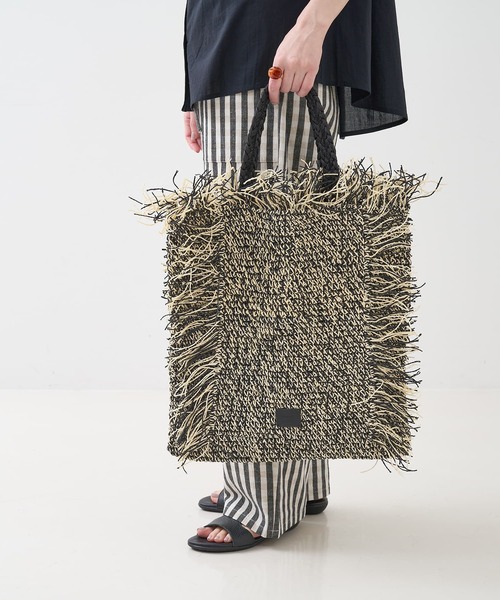 collex(コレックス)の「【Swaraj /スワラージ】手編み ラフィア フリンジ トートバッグ(かごバッグ・レディース・ブラック系その他/アイボリー・フリー)」の10枚目の写真