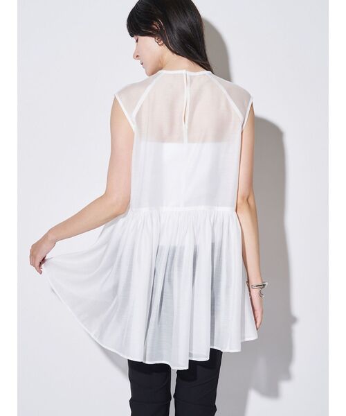 ELENDEEK（エレンディーク）の「シアーペプラムブラウス（シャツ/ブラウス・レディース・オフホワイト/チャコールグレー/マスタード・FREE）」の22枚目の写真