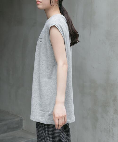 FORK&SPOON（フォークアンドスプーン）の「FORK&SPOON　エンブロイダリーノースリーブTシャツ（Tシャツ/カットソー・レディース・グレー系その他/オフホワイト/ベージュ・1）」の9枚目の写真