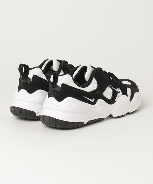 ウォーキング・ランニングウェア NIKE TECH HERA 25cm WMNS TECH HERA（スニーカー）｜NIKE（ナイキ）のファッション